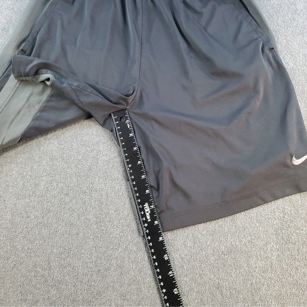 Nike Basketball Shorts Dri-Fit Black Mens Medium